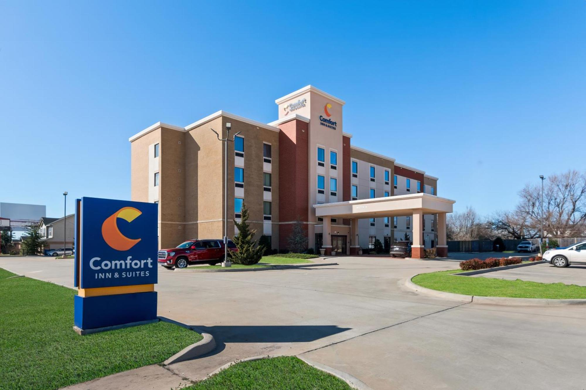 Comfort Inn & Suites Newcastle - Oklahoma City Eksteriør bilde